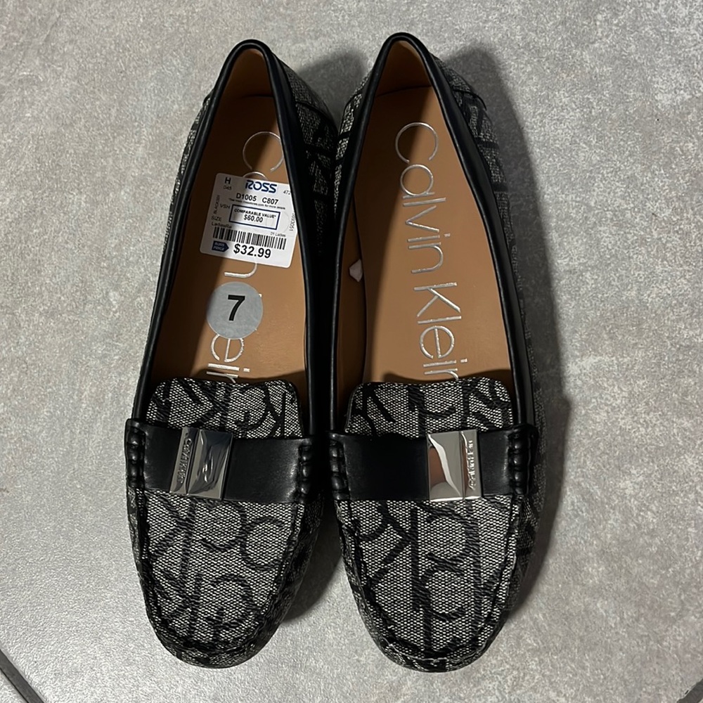 Calvin Klein Flats